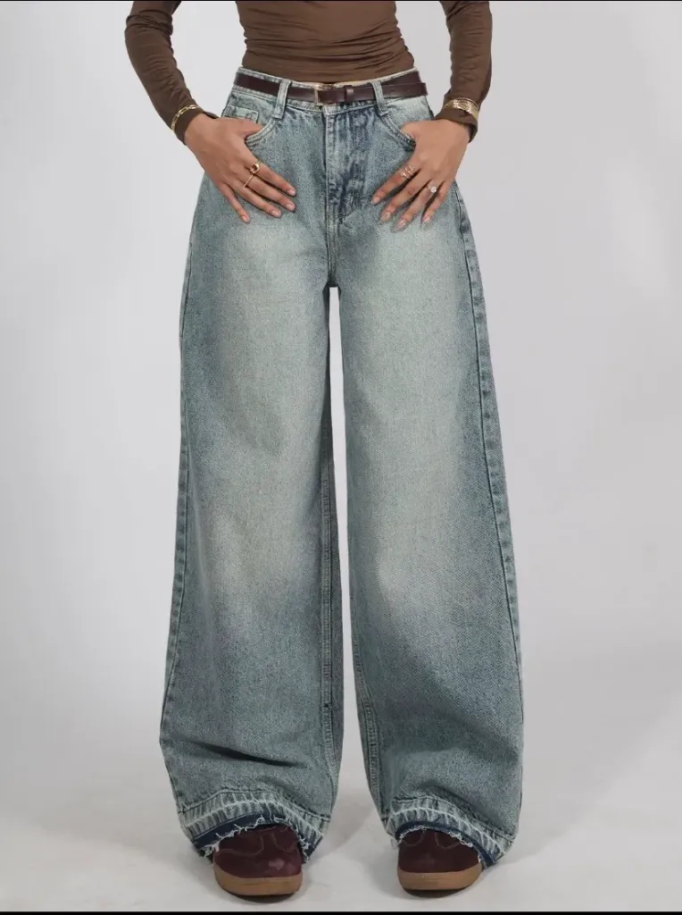 BAGGY
